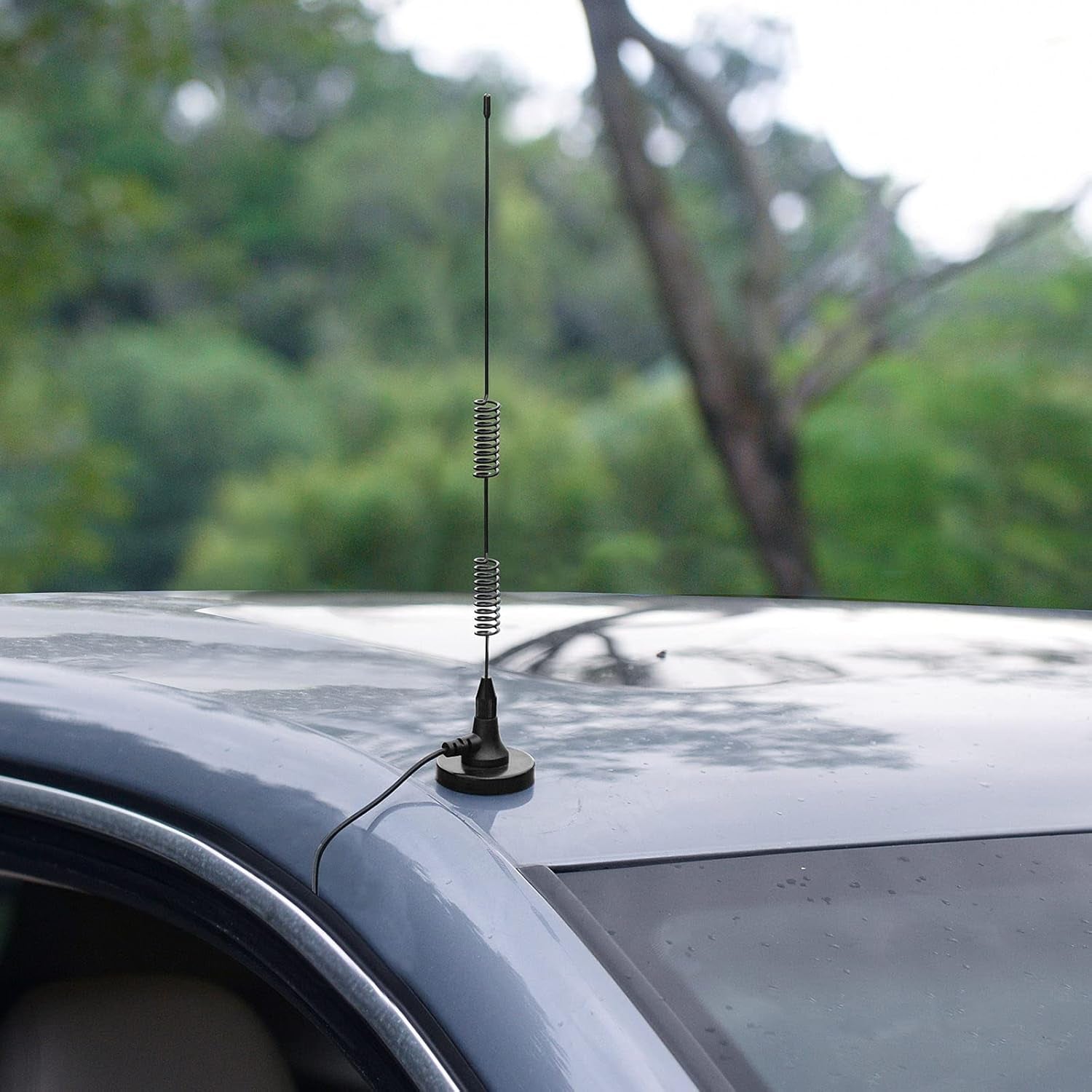20-1300Mhz Police Scanner Antenna Magnetic Base HF VHF UHF Two Way Ham Radio BNC Male Antenna Compatible with Uniden Bearcat Whistler Radio Shack Police Scanner